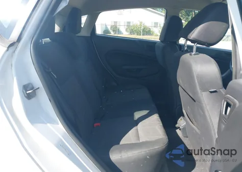 2013 Ford Fiesta Se z USA, uszkodzony, nr VIN 3FADP4EJ6DM131996